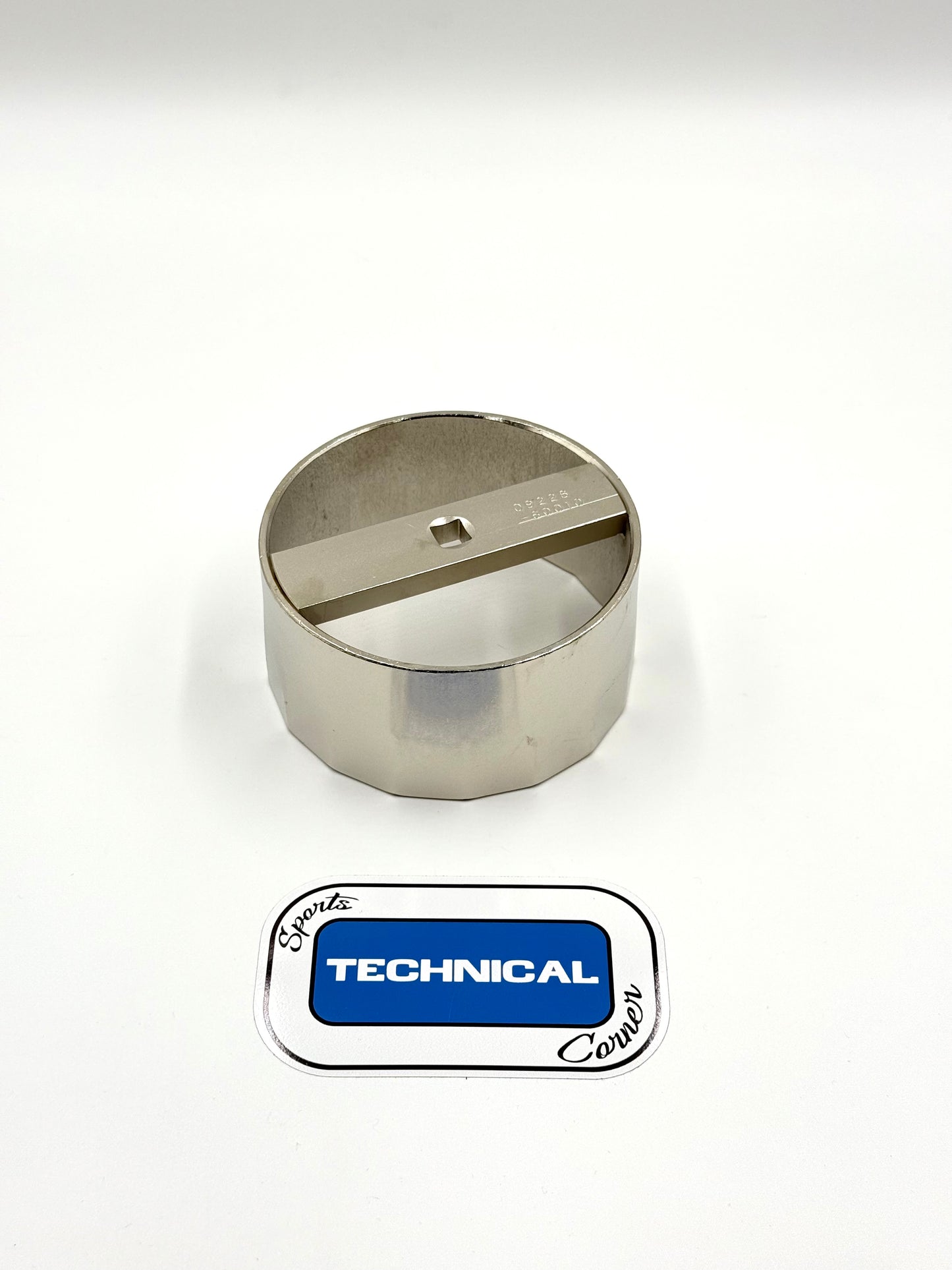 Toyota SST - Oil Filter Wrench for 15601-68010 Filter