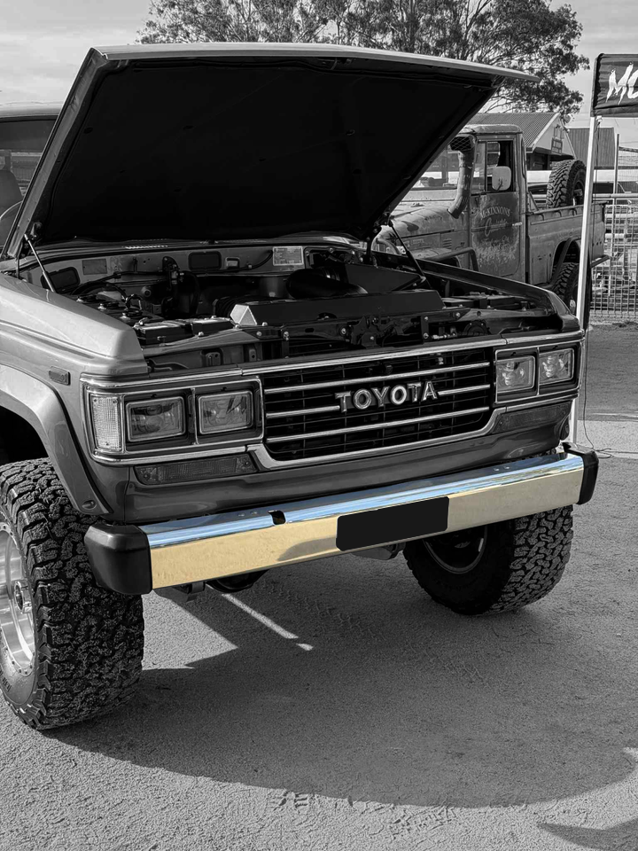60 Series Landcruiser Front Bumper - Chrome