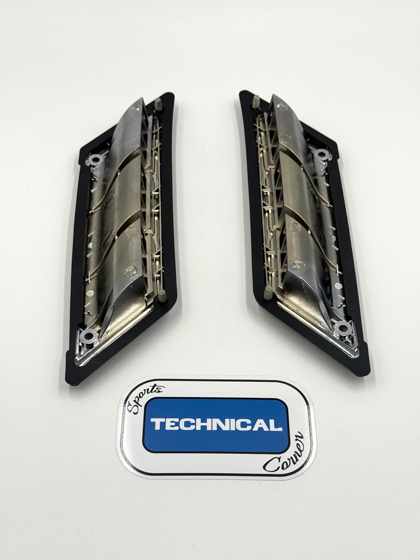60 Series Landcruiser Front Guard Vents