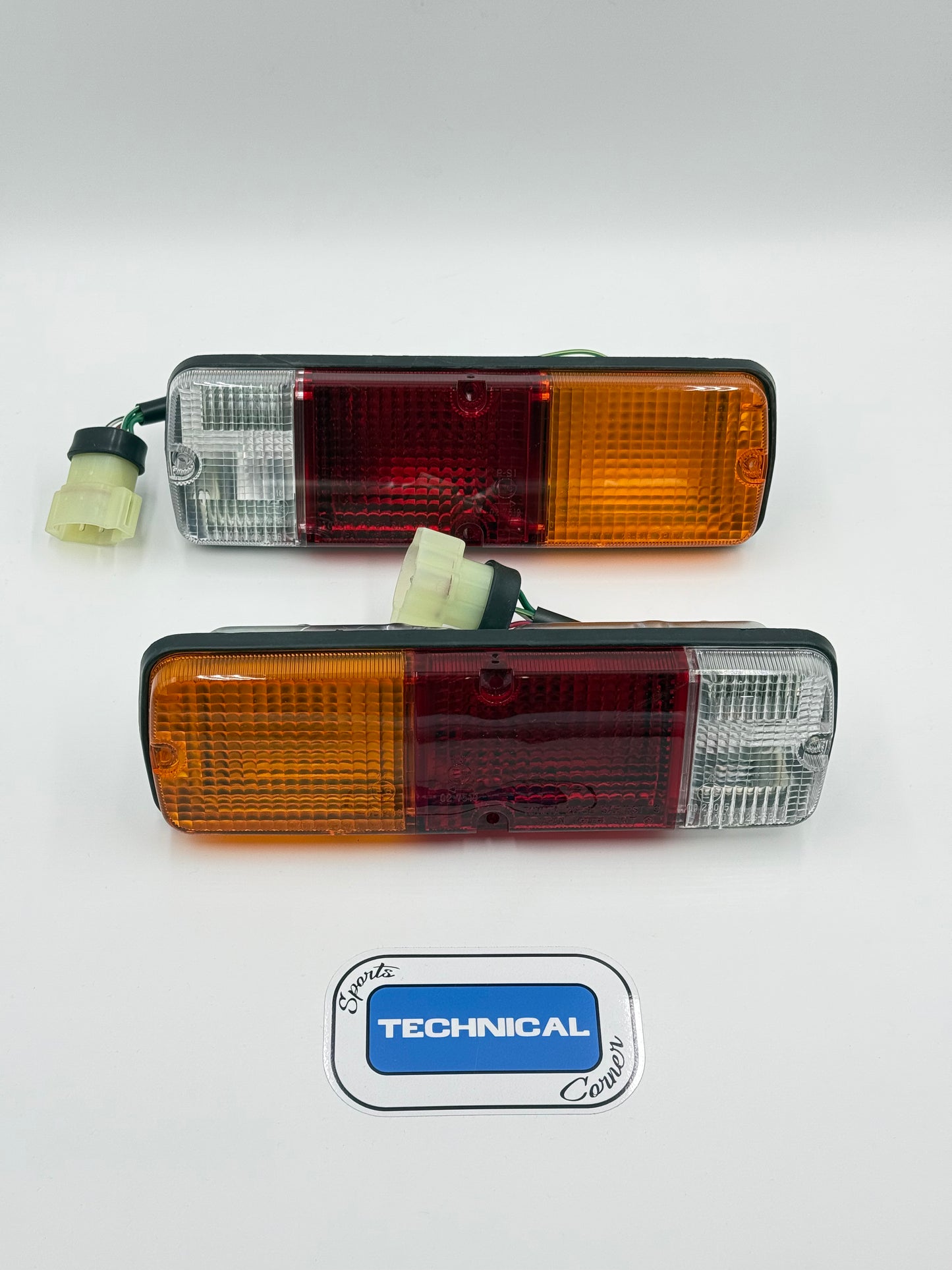 40 Series Landcruiser Tail Light Assembly Set
